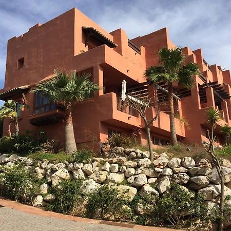 Villa Luxurious Townhouse With Sea Views Manilva Exterior foto
